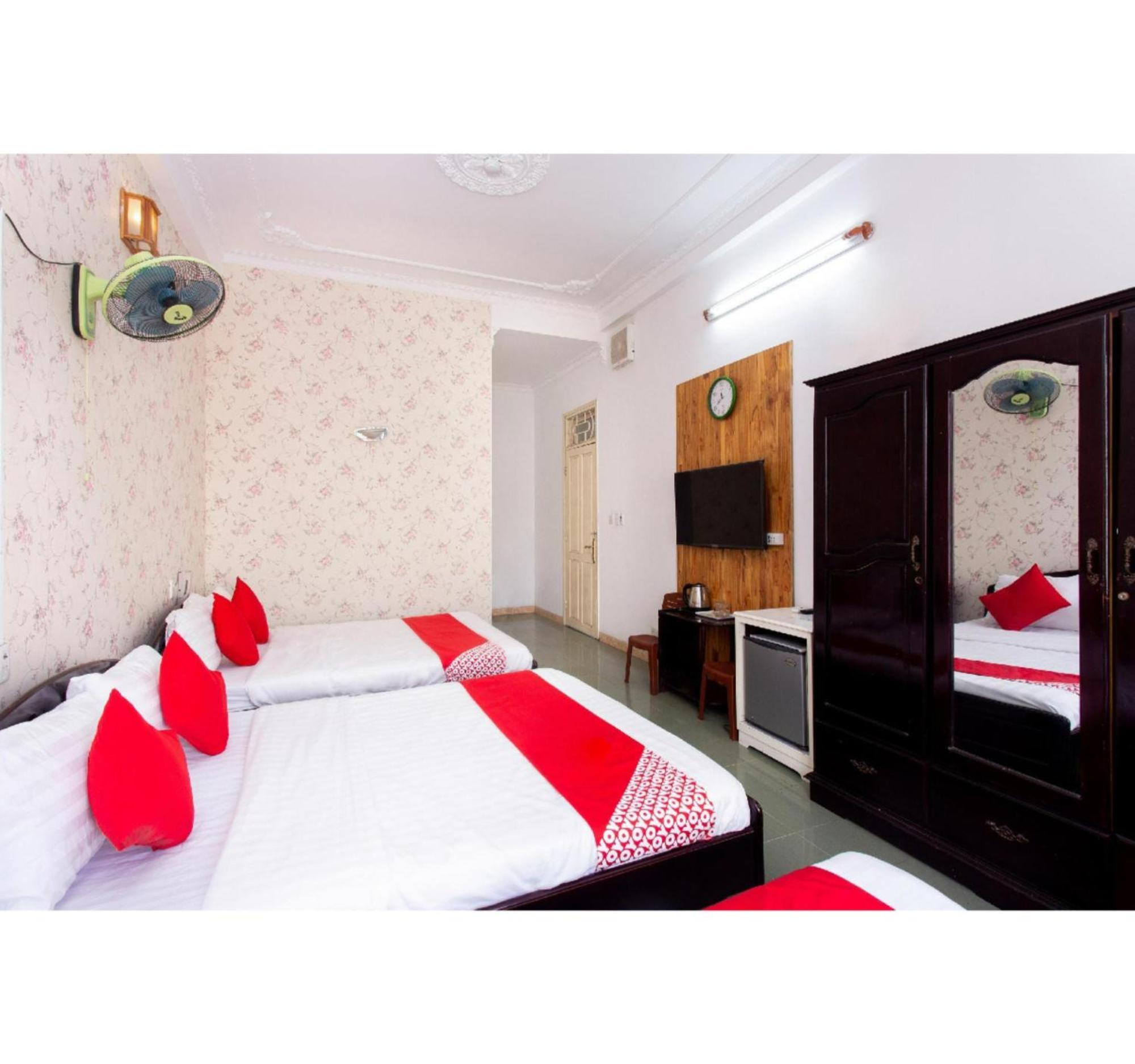 Oyo 553 Truong Giang Hotel Da Nang Buitenkant foto