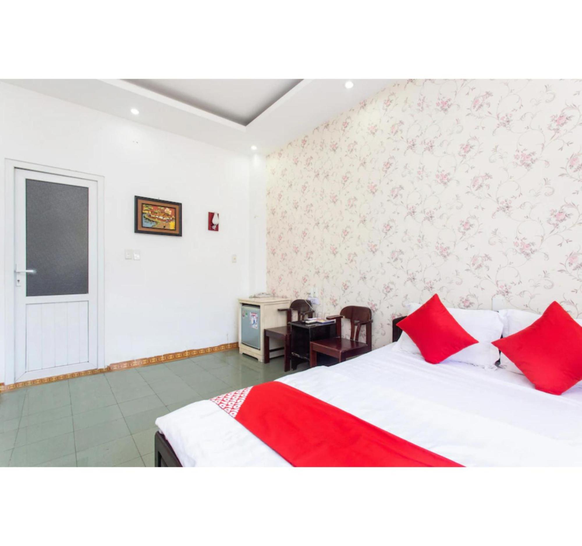 Oyo 553 Truong Giang Hotel Da Nang Buitenkant foto