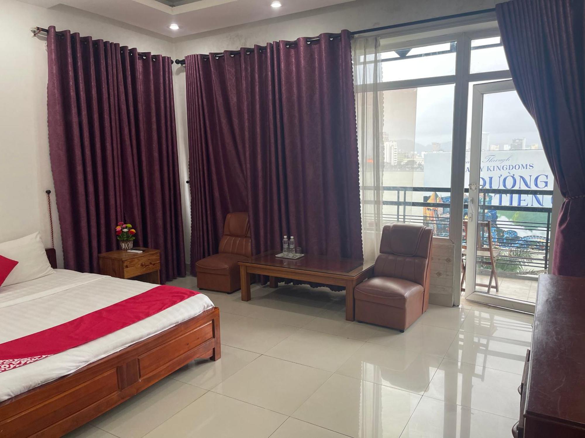 Oyo 553 Truong Giang Hotel Da Nang Buitenkant foto