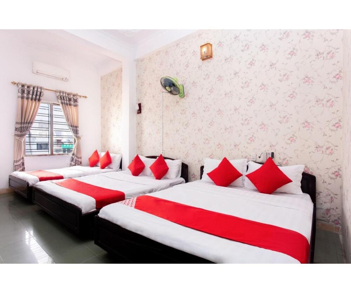 Oyo 553 Truong Giang Hotel Da Nang Buitenkant foto
